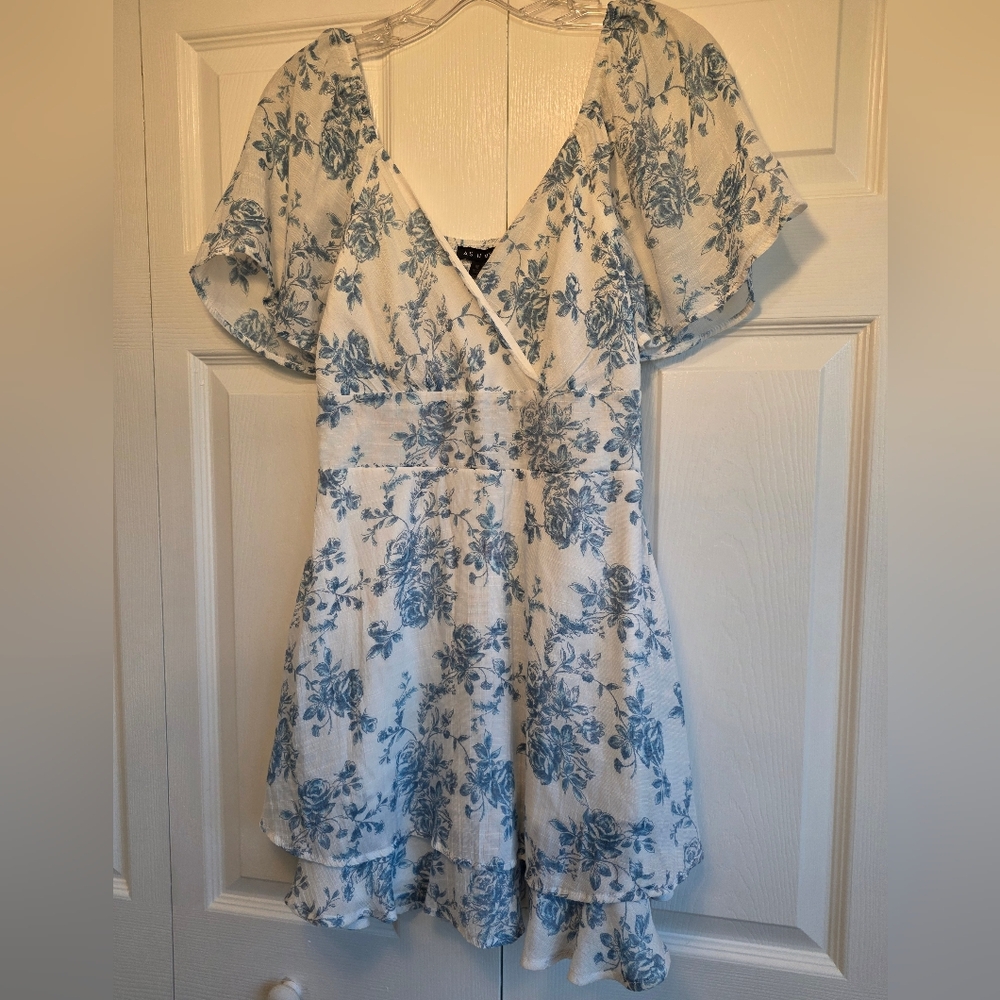As U Wish Blue White Toile Mini Dress Cottagecore Chinoiserie Flutter Smocked M